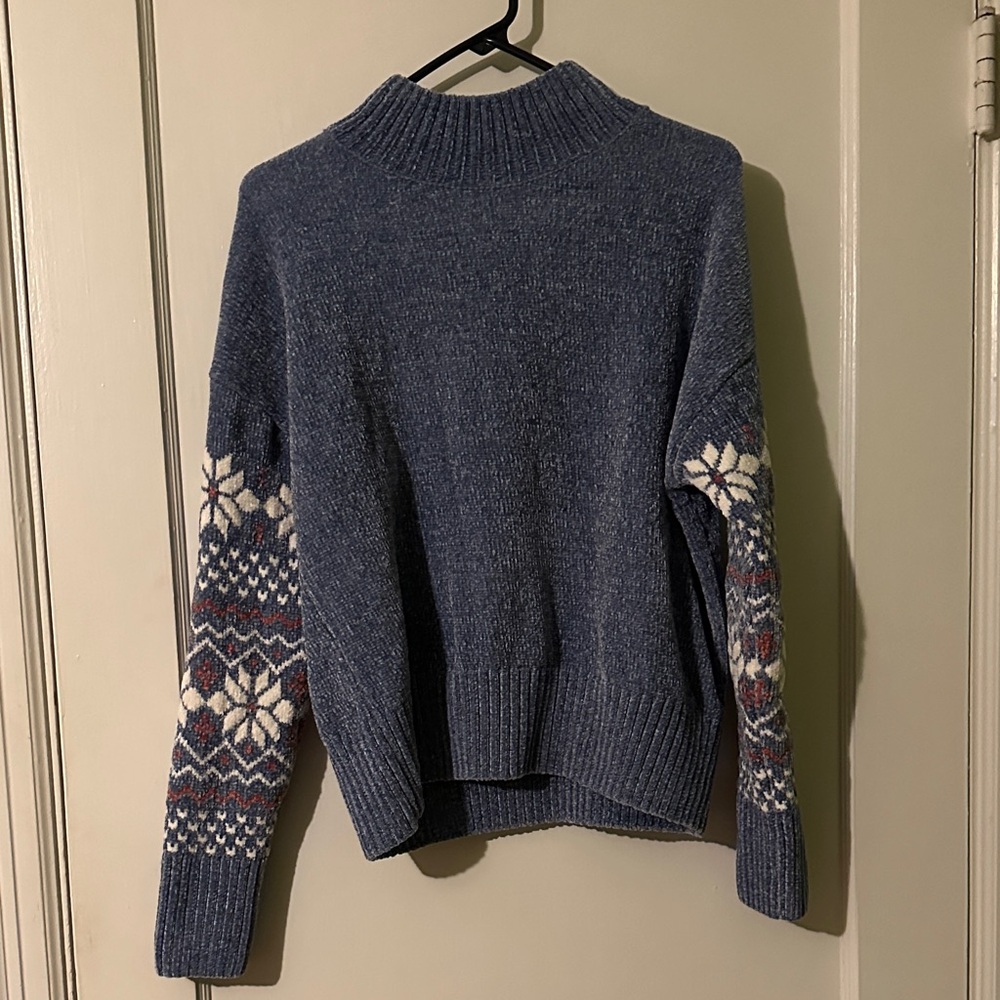 Christian Siriano Navy and White Patterned Turtleneck Sweater